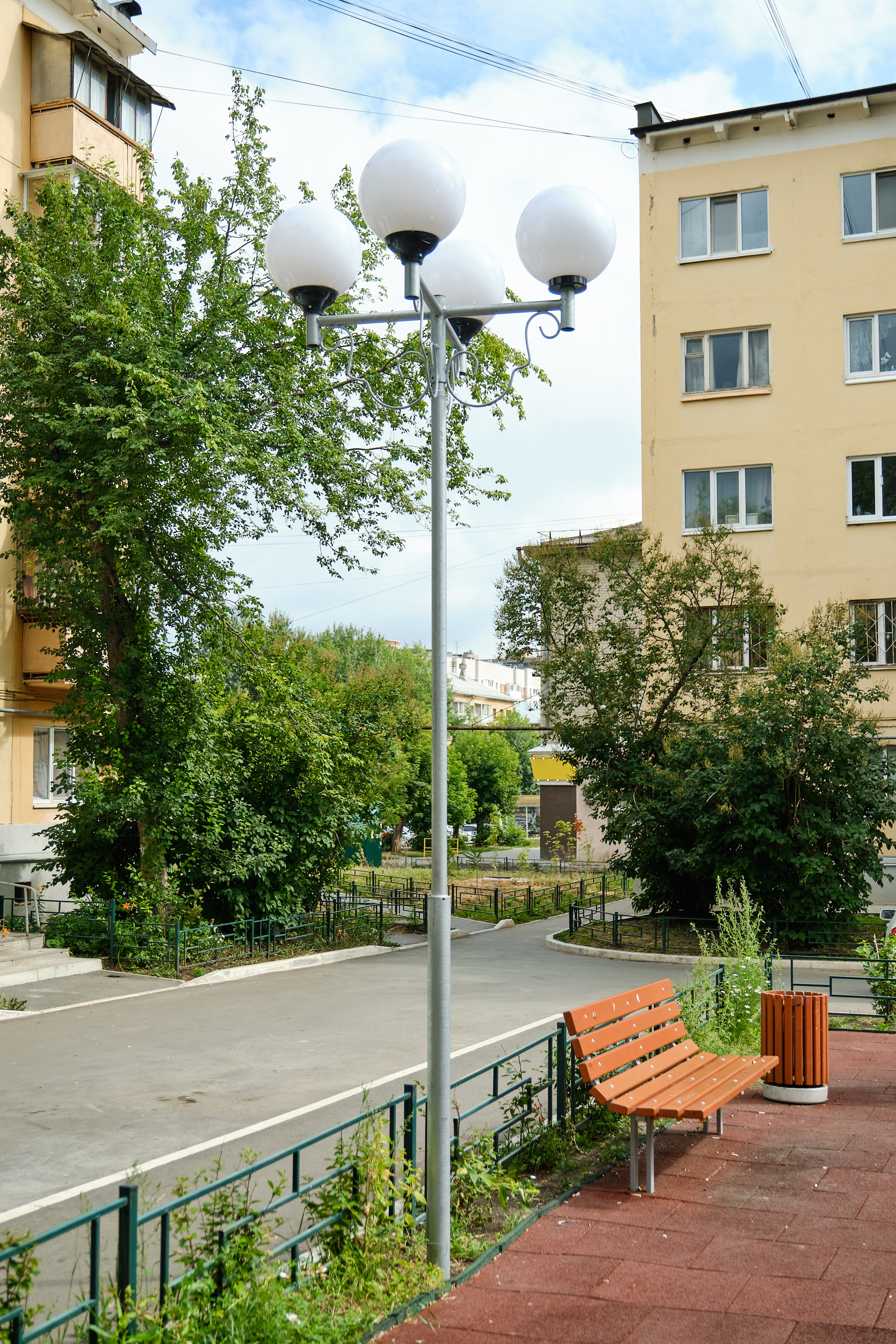 Сквер на улице Агрономическая (г. Екатеринбург, Свердловская область).